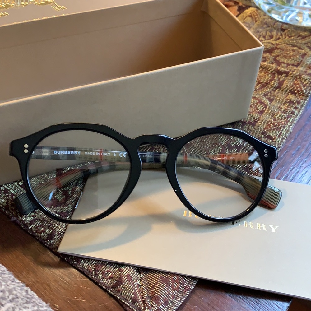 Authentic BURBERRY 50mm checkered Round UNISEX optical glasses - Picture 7 of 9